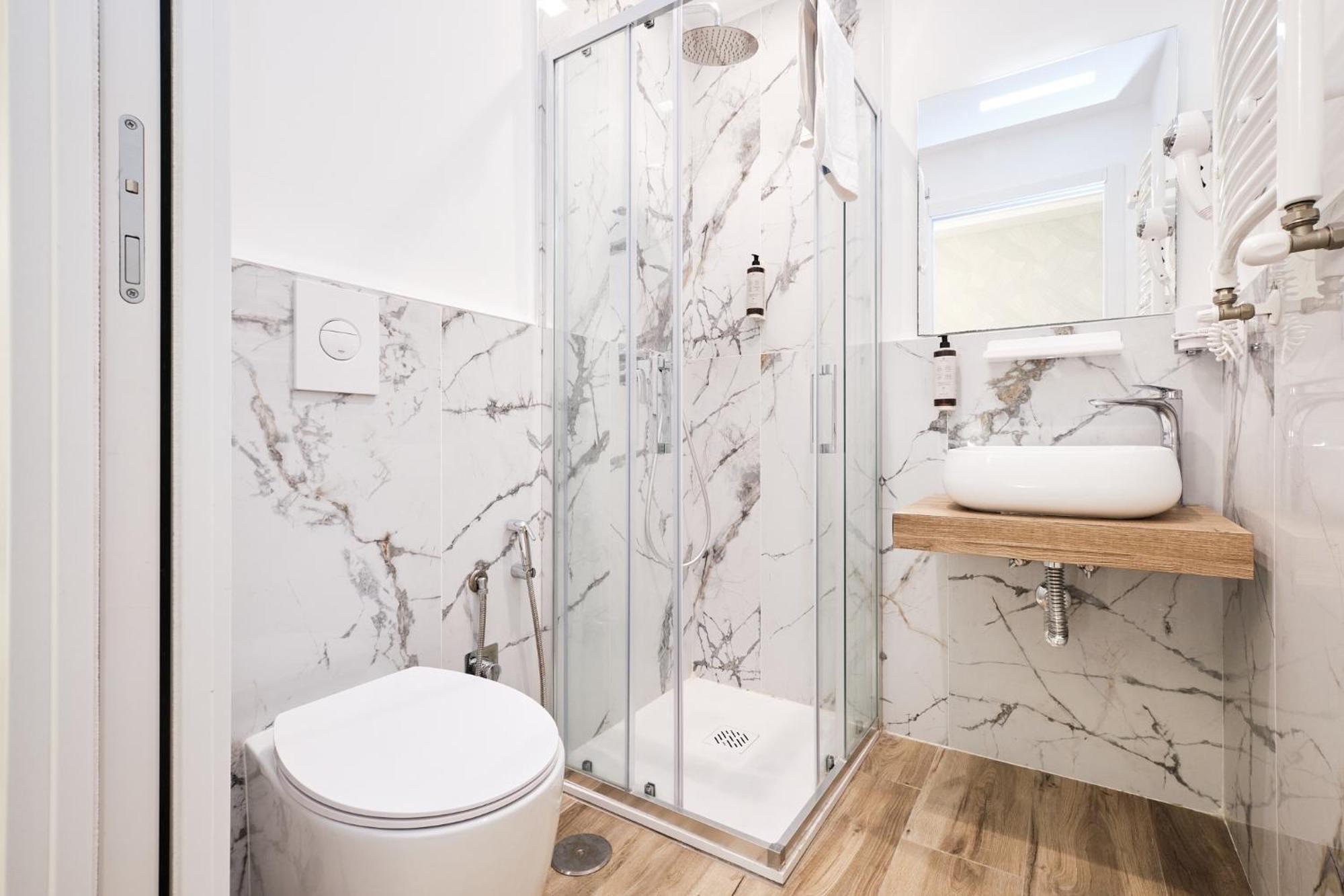 5 Minutes From The Vatican - Elegant Flat - Wi-fi Appartamento Roma
